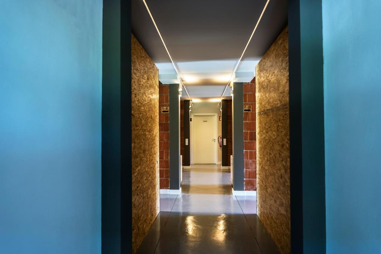 Albergue Santiago 15 Monforte モンフォルテ・デ・レモス エクステリア 写真