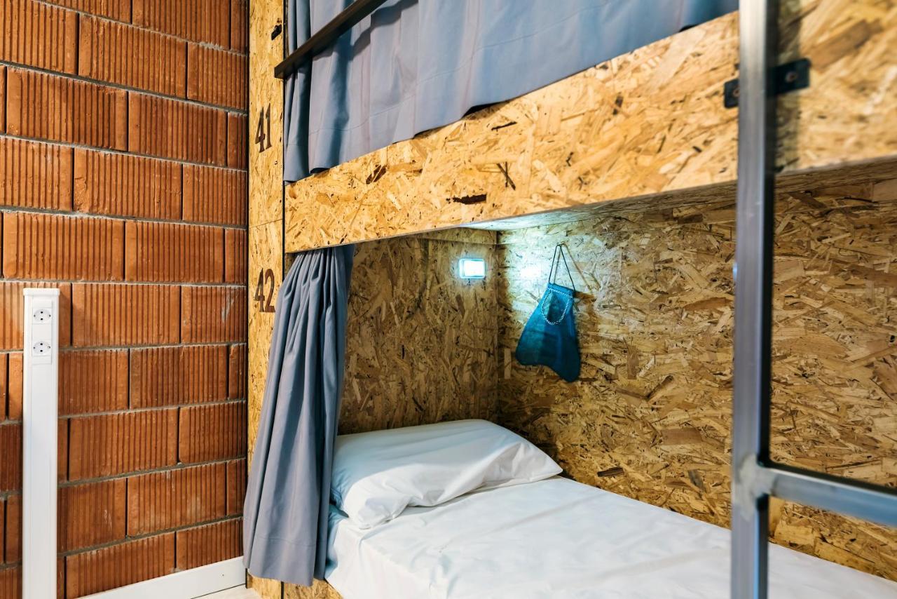 Albergue Santiago 15 Monforte モンフォルテ・デ・レモス エクステリア 写真